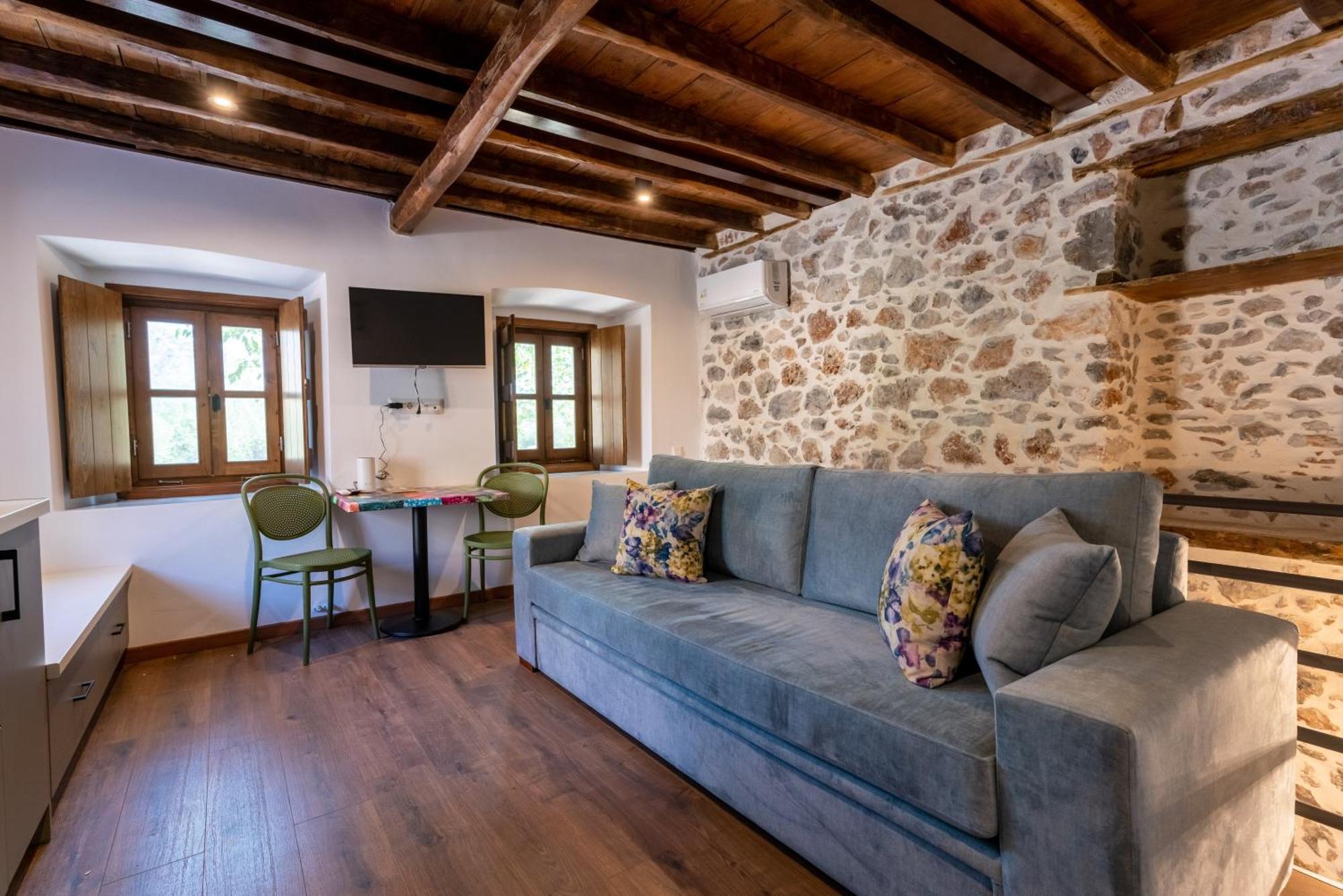 Apartament Indigo Leonidion Zewnętrze zdjęcie
